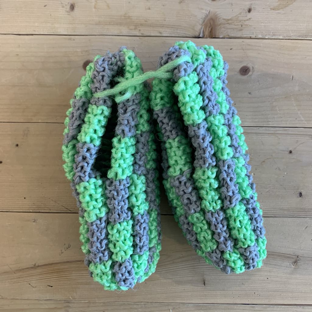 Pantoufles en phentex Femme Carreauté Gris et Vert