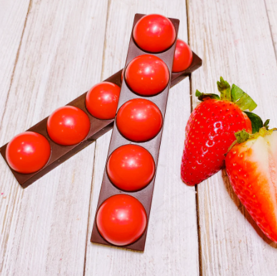 Petite tablette chocolat noir et chocolat à la fraise 32g