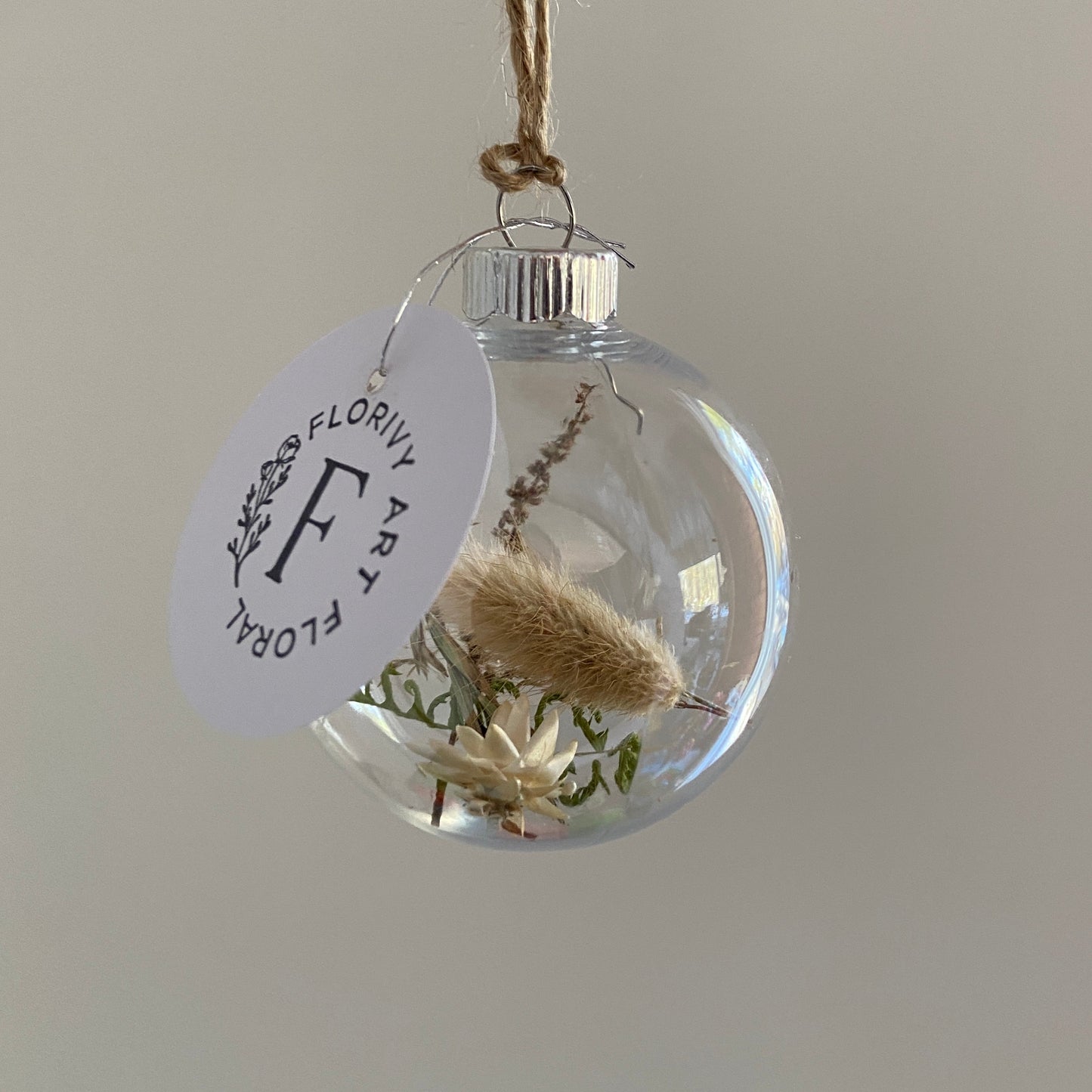 Petite boule de Noël en acrylique