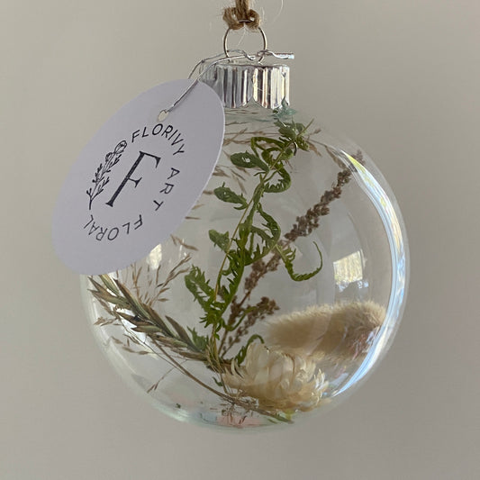 Moyenne boule de Noël en verre