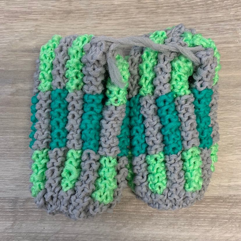 Pantoufles en phentex Enfant Gris et 2 tons de Vert