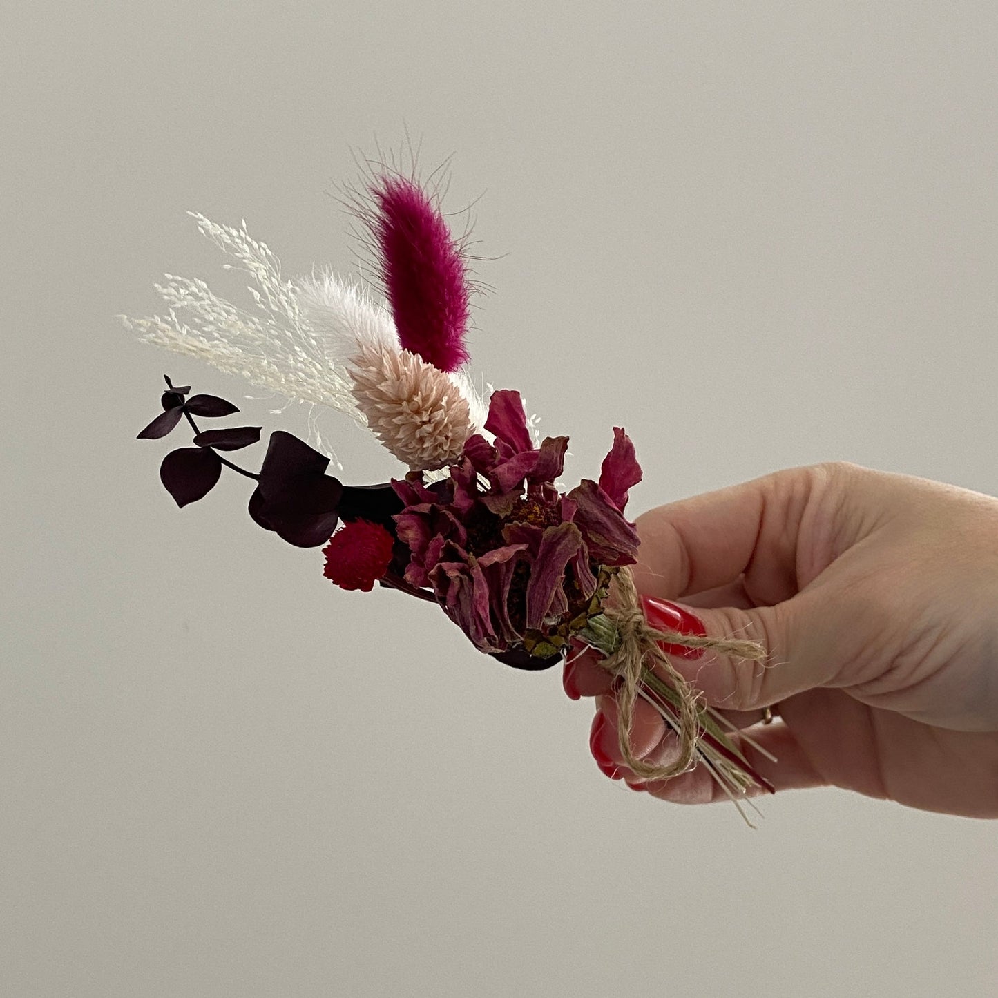 Mini bouquet de fleurs séchées Fushia